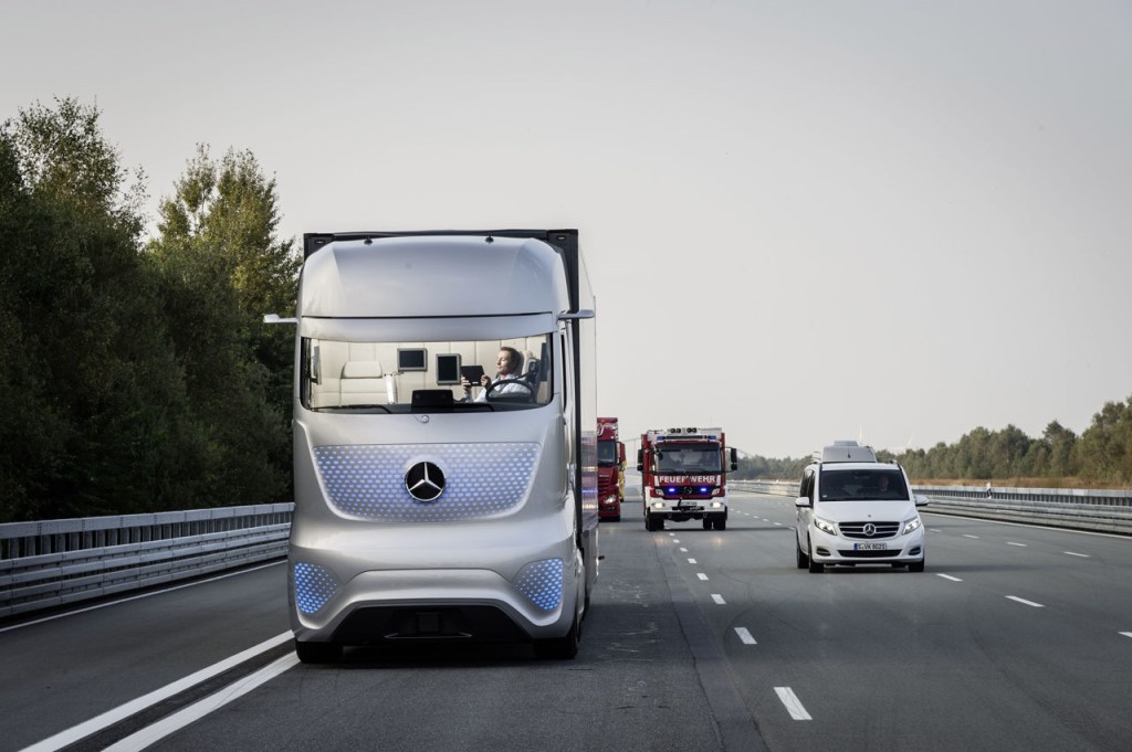 Mercedes Benz: First Autonomous Series Production Truck on Public Roads ...